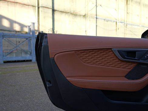 Used 2021 Jaguar F-TYPE R image 62