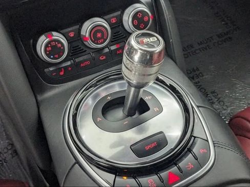 Used 2015 Audi R8 V8 AWD/4WD image 15