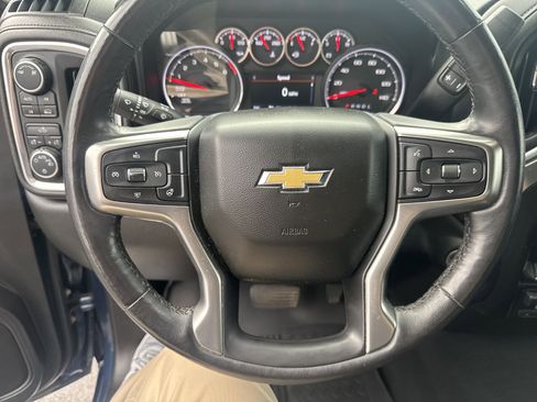 Used 2019 Chevrolet Silverado 1500 LT w/ All-Star Edition image 17
