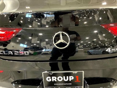 Used 2023 Mercedes-Benz CLA 250 4MATIC w/ AMG Line image 28