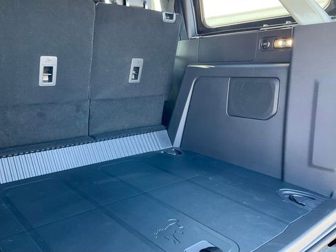 Certified 2024 Ford Bronco Black Diamond w/ Sasquatch Package image 21