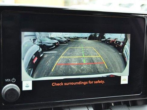 Used 2024 Toyota RAV4 LE image 12