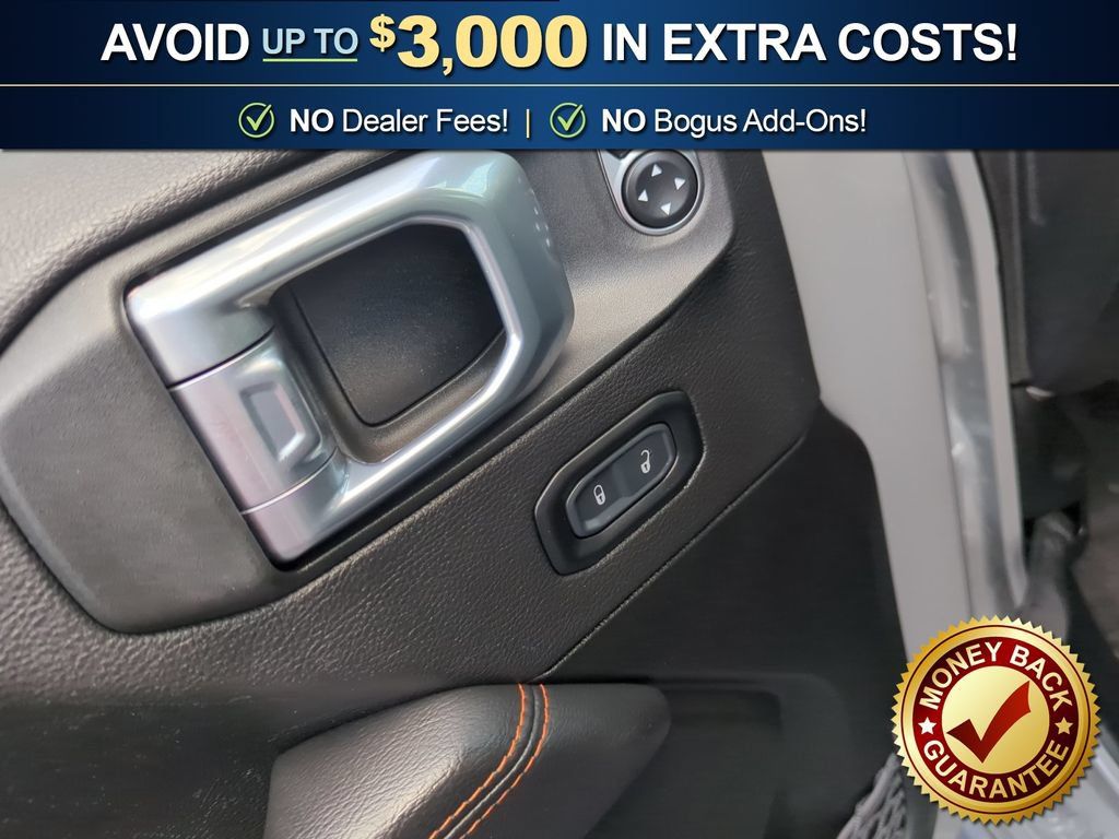 Used 2023 Jeep Gladiator Mojave w/ Cold Weather Group AWD/4WD image 16