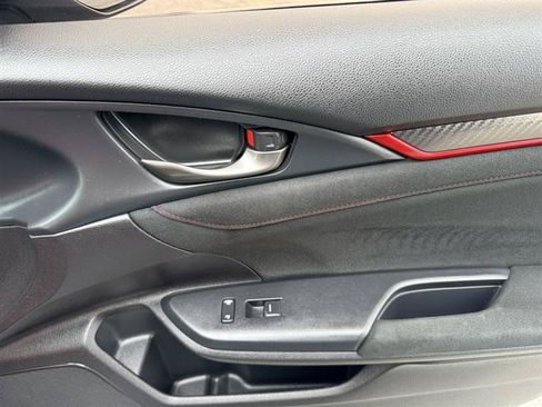 Used 2019 Honda Civic Type R image 14
