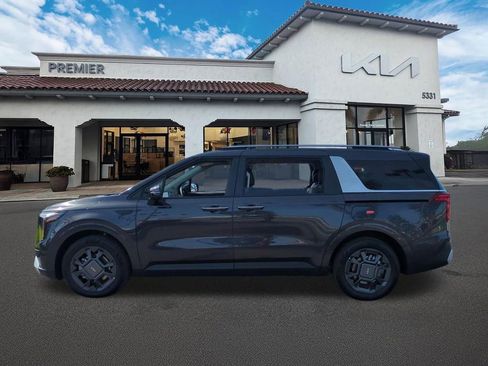New 2026 Kia Carnival EX image 5