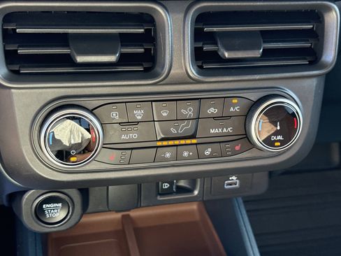 Certified 2023 Ford Maverick Lariat w/ Lariat Luxury Package image 22