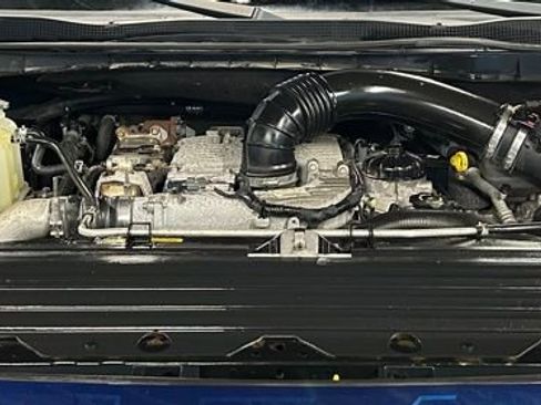 Used 2016 Nissan Titan PRO-4X w/ Pro-4x Convenience Package image 50