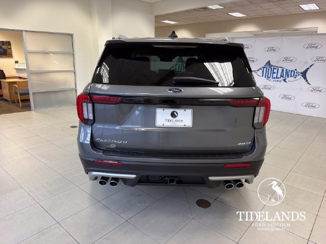 Certified 2025 Ford Explorer Platinum w/ Ultimate Package AWD/4WD image 7