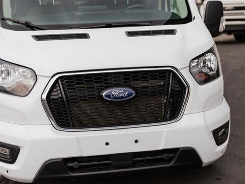 Used 2024 Ford Transit 350 XLT image 4