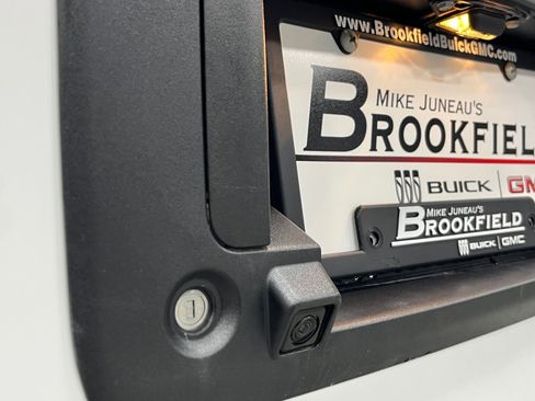 New 2025 GMC Savana 3500 w/ Driver Convenience Package image 4