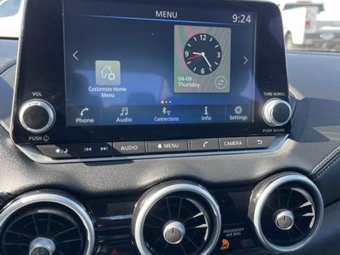 Used 2025 Nissan Sentra SV FWD image 38