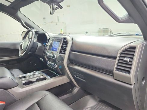 Used 2020 Ford Expedition XLT image 34