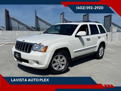 Used 2010 Jeep Grand Cherokee Limited AWD/4WD image 1