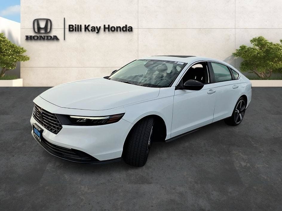 Used 2023 Honda Accord Sport image 8