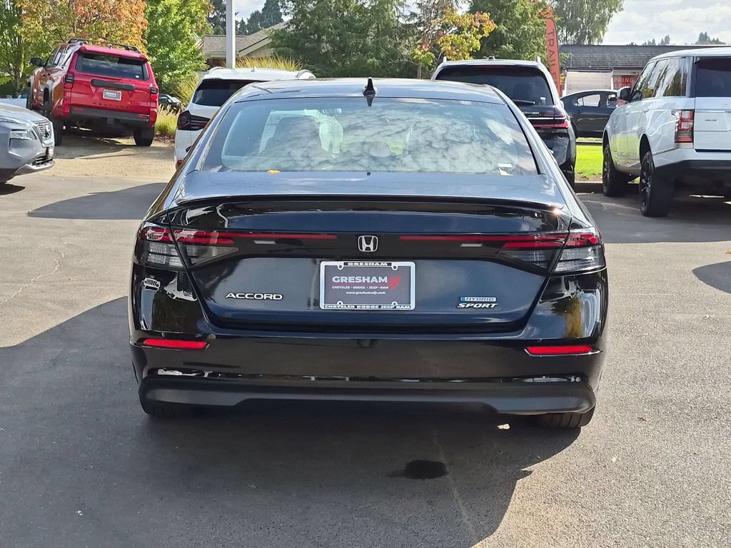 Used 2024 Honda Accord Sport image 6