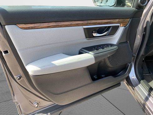 Used 2018 Honda CR-V EX image 11