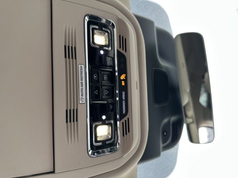 Used 2022 Lincoln Aviator Reserve w/ Equipment Group 201A image 42