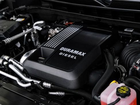 Used 2026 GMC Yukon XL Denali Ultimate image 4