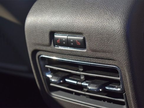 Used 2022 Lincoln Corsair AWD w/ Premium Package image 20