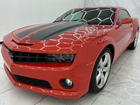 Used 2010 Chevrolet Camaro SS w/ RS Package RWD image 1