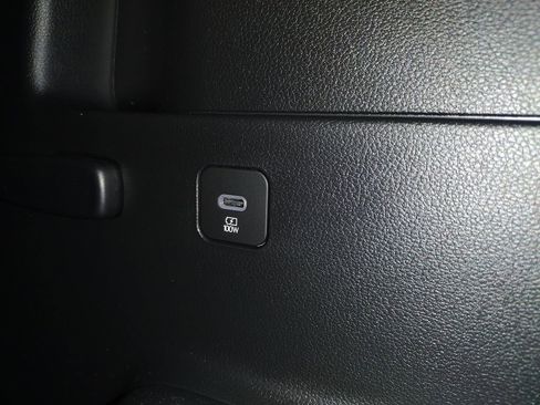 New 2026 Hyundai Ioniq 9 SEL image 17