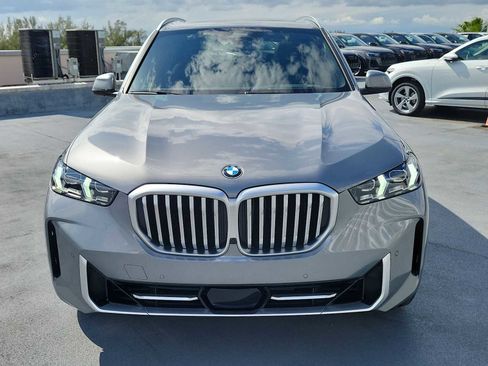 Used 2024 BMW X5 sDrive40i w/ Premium Package RWD image 9