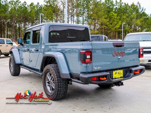Used 2024 Jeep Gladiator Mojave image 8