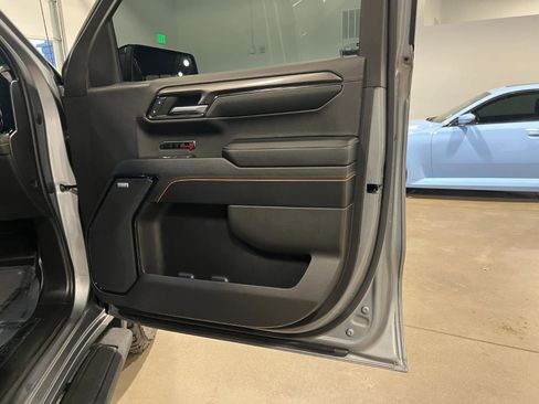 Used 2023 GMC Sierra 1500 AT4 w/ AT4 Premium Package image 40