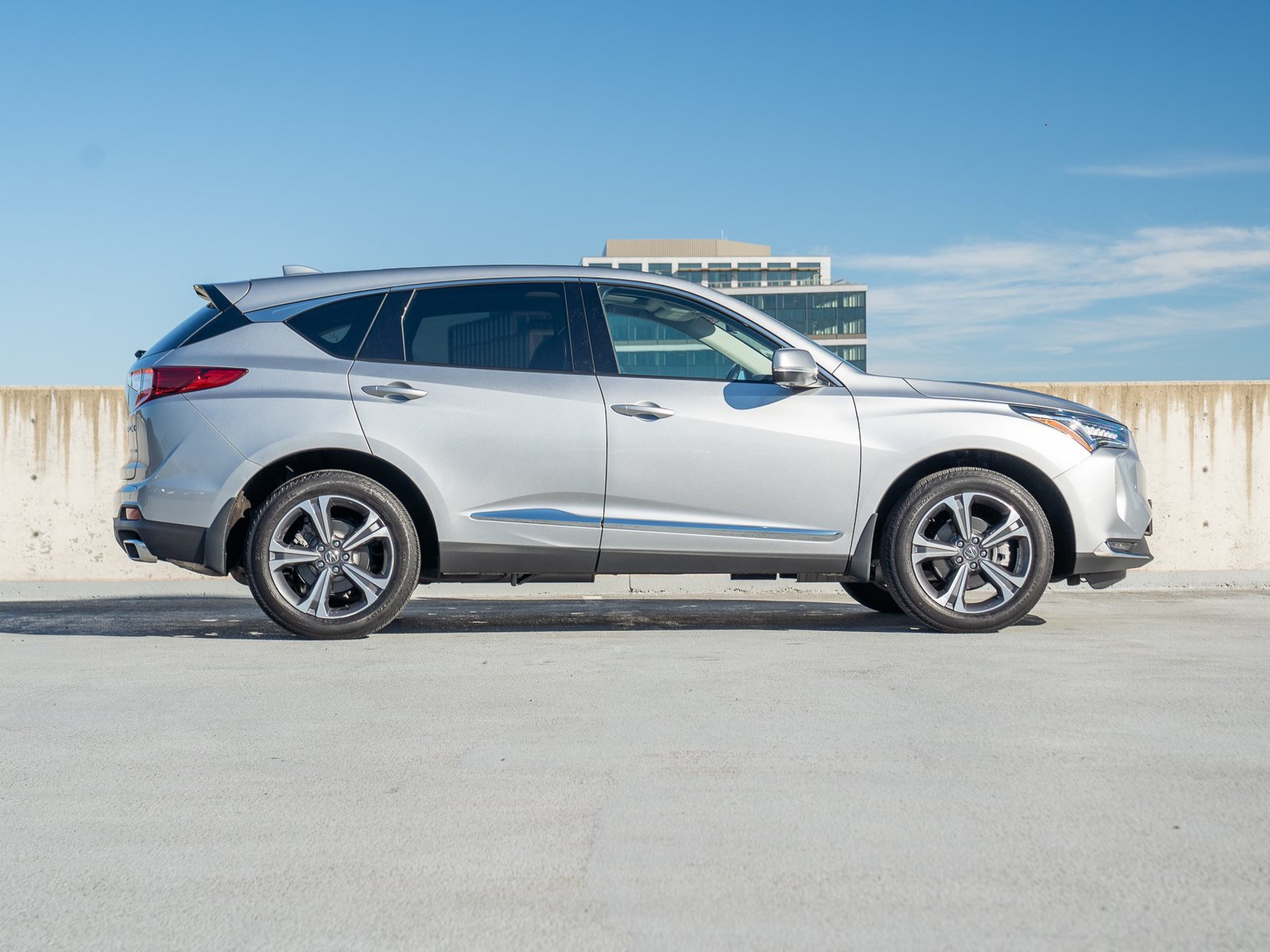 Used 2022 Acura RDX w/ Advance Package AWD/4WD image 6