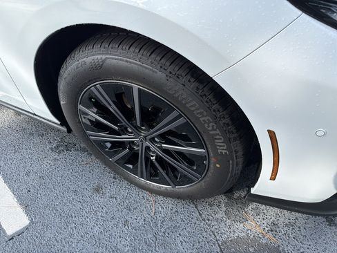 New 2026 Lexus ES 350h w/ Accessory Package (Z2) FWD image 11