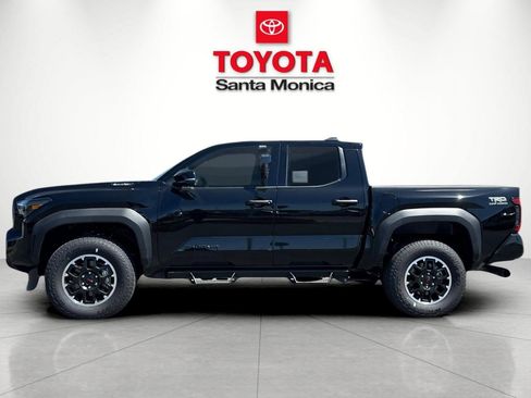 New 2025 Toyota Tacoma TRD Off-Road image 8