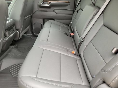 New 2026 Chevrolet Silverado 1500 LT Trail Boss w/ LT Trail Boss Premium Package AWD/4WD image 9