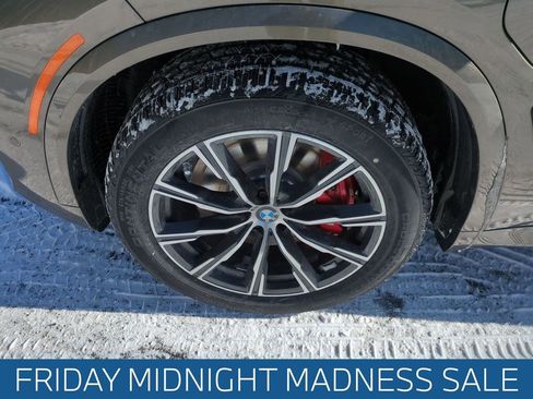 New 2026 BMW X5 xDrive50e w/ Executive Package image 30