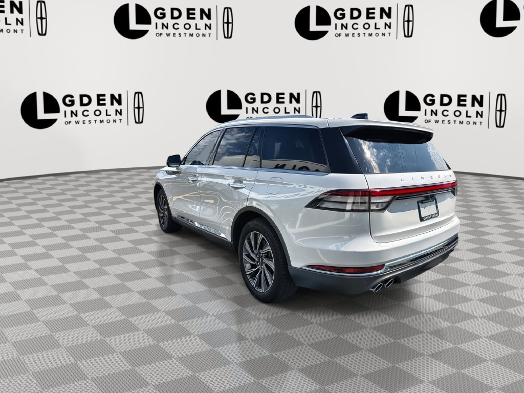 Used 2025 Lincoln Aviator 2WD w/ Equipment Group 101A image 6