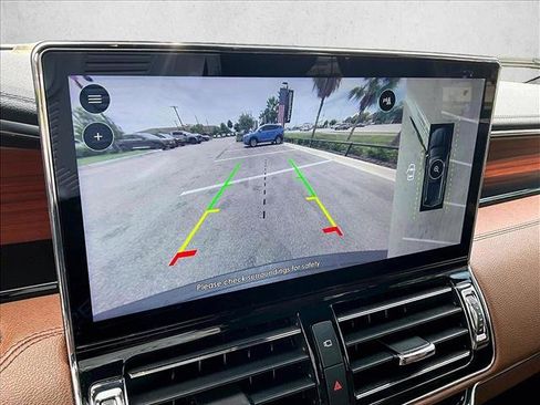 Used 2022 Lincoln Navigator Reserve RWD image 21