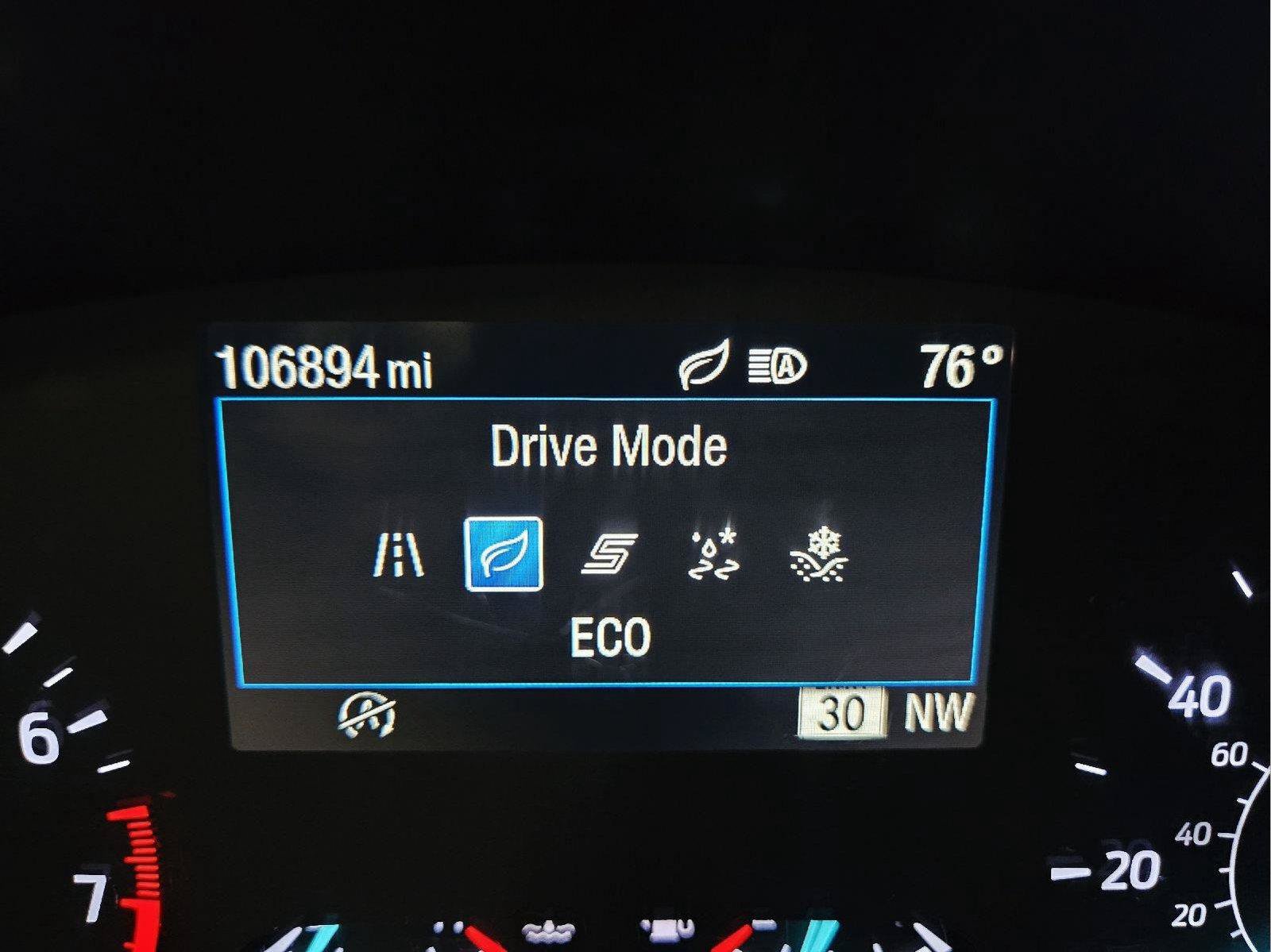 Used 2022 Ford Escape SE w/ Convenience Package FWD image 24