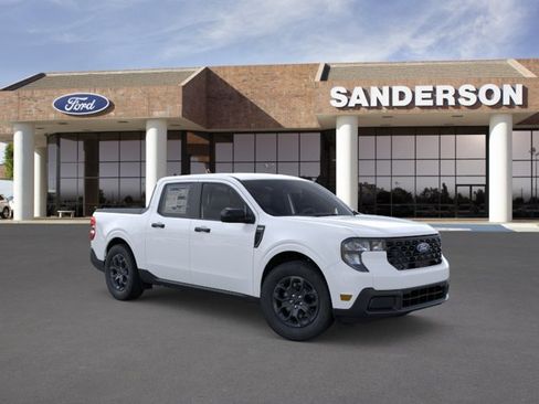 New 2026 Ford Maverick XLT w/ XLT Luxury Package FWD image 7
