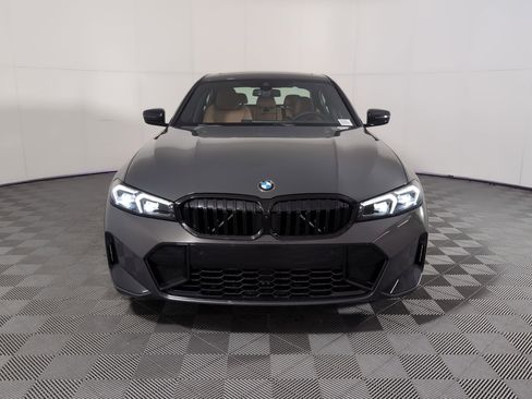 Used 2026 BMW 330i Sedan w/ M Sport Package RWD image 5