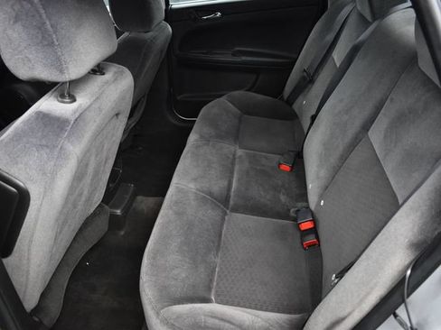 Used 2013 Chevrolet Impala LT FWD image 20