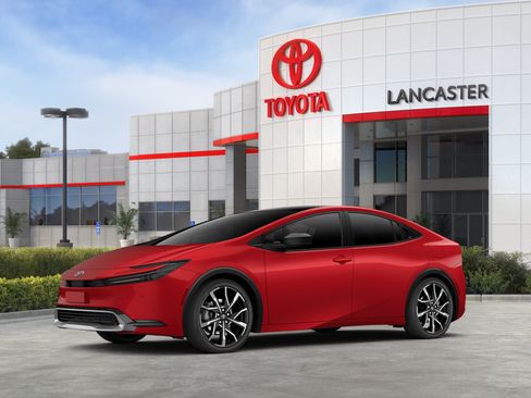 New 2027 Toyota Prius Plug-In Hybrid FWD image 3