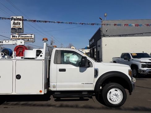 Used 2019 Ford F550 XLT image 12