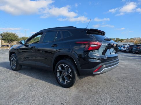 New 2026 Chevrolet Trax LT w/ Driver Confidence Package image 21