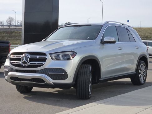 Used 2020 Mercedes-Benz GLE 350 4MATIC w/ Premium Package image 26