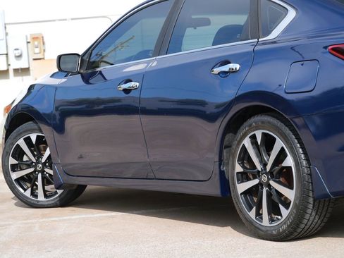 Used 2018 Nissan Altima 2.5 SR FWD image 31