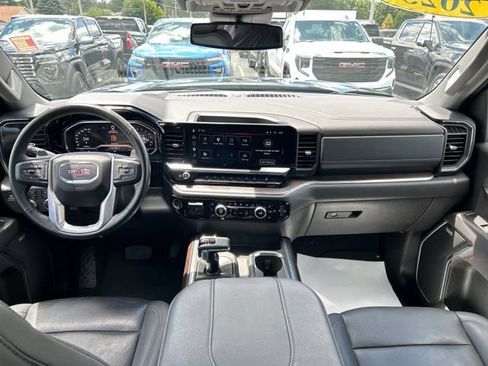 Used 2025 GMC Sierra 1500 SLT w/ SLT Premium Plus Package AWD/4WD image 21