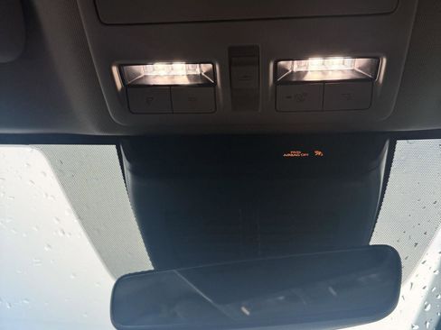 Used 2025 MAZDA CX-50 AWD 2.5 S w/ Premium Plus Pkg image 24