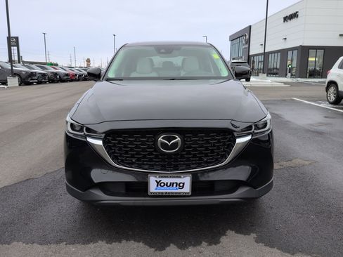 Used 2023 MAZDA CX-5 AWD 2.5 S w/ Premium Plus Pkg image 2