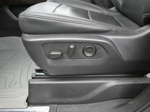 Used 2024 GMC Sierra 1500 SLT AWD/4WD image 12