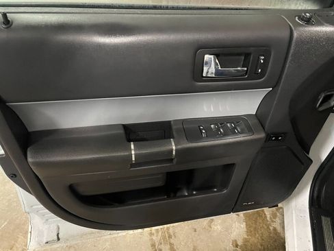 Used 2015 Ford Flex Limited w/ Limited Appearance Package image 22