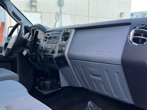 Used 2011 Ford F250 XLT w/ XLT Appearance Pkg AWD/4WD image 48